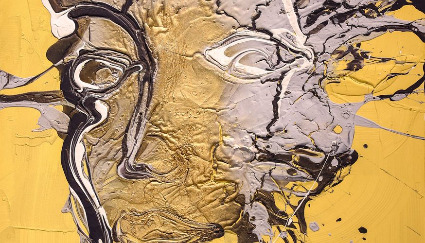 Queen of the Desert by Manu Alguero